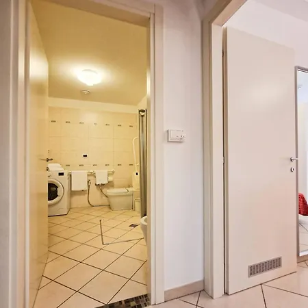 Spacious Flat With A Bright Terrace