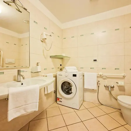 Lägenhet Spacious Flat With A Bright Terrace Bibione