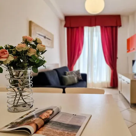 Spacious Flat With A Bright Terrace